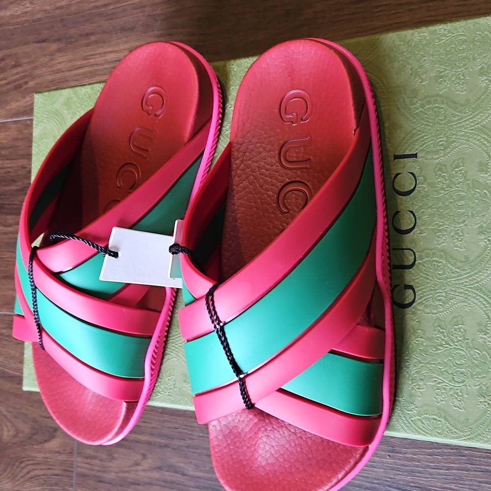 GUCCI WEB CROSSOVER RUBBER SANDAL RED/GREEN SIZE 37 - Picture 10 of 17